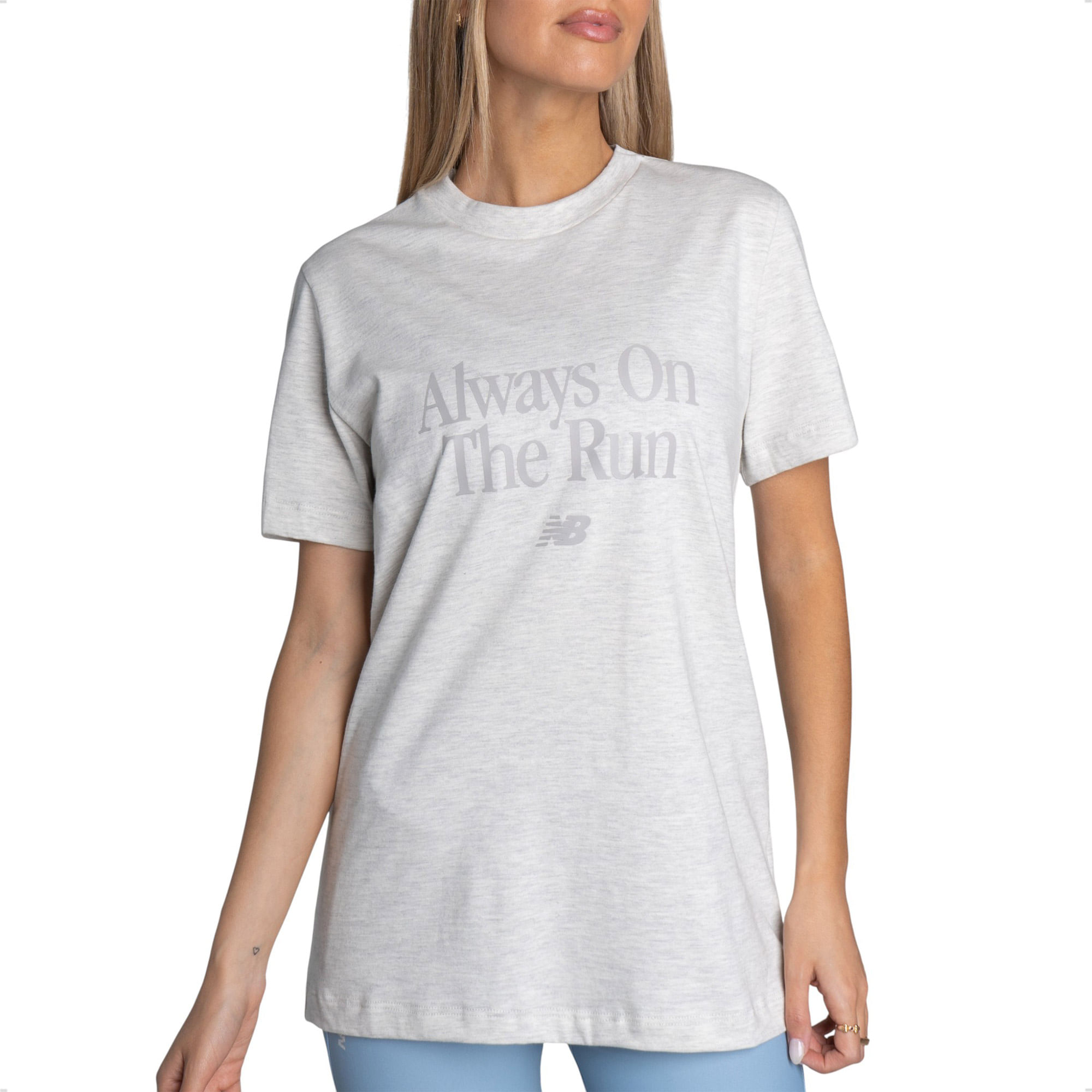 Remera New Balance Wta41587ahh Slogan Graphic para mujer