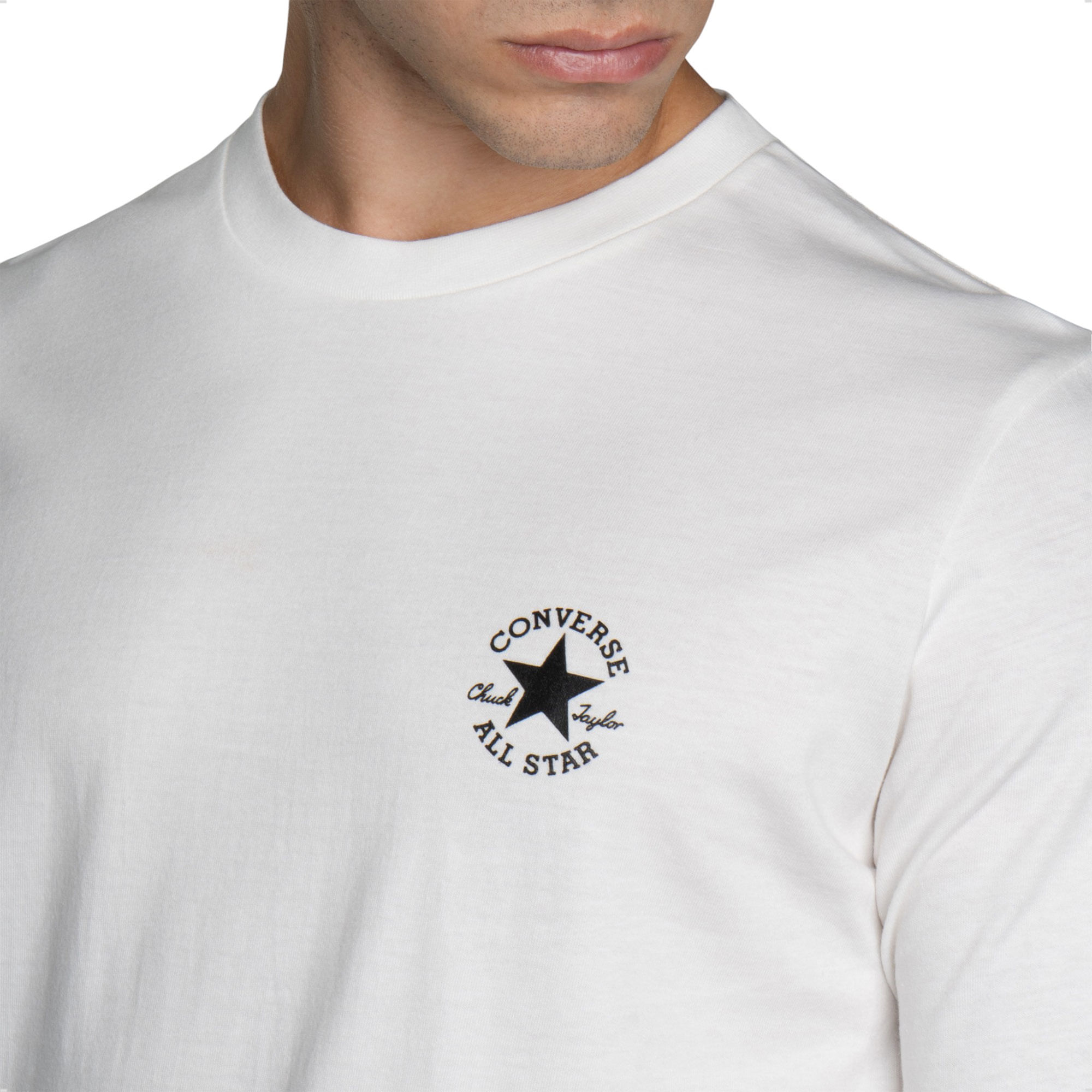 Remera converse small patch urbano de Converse — imagen 4