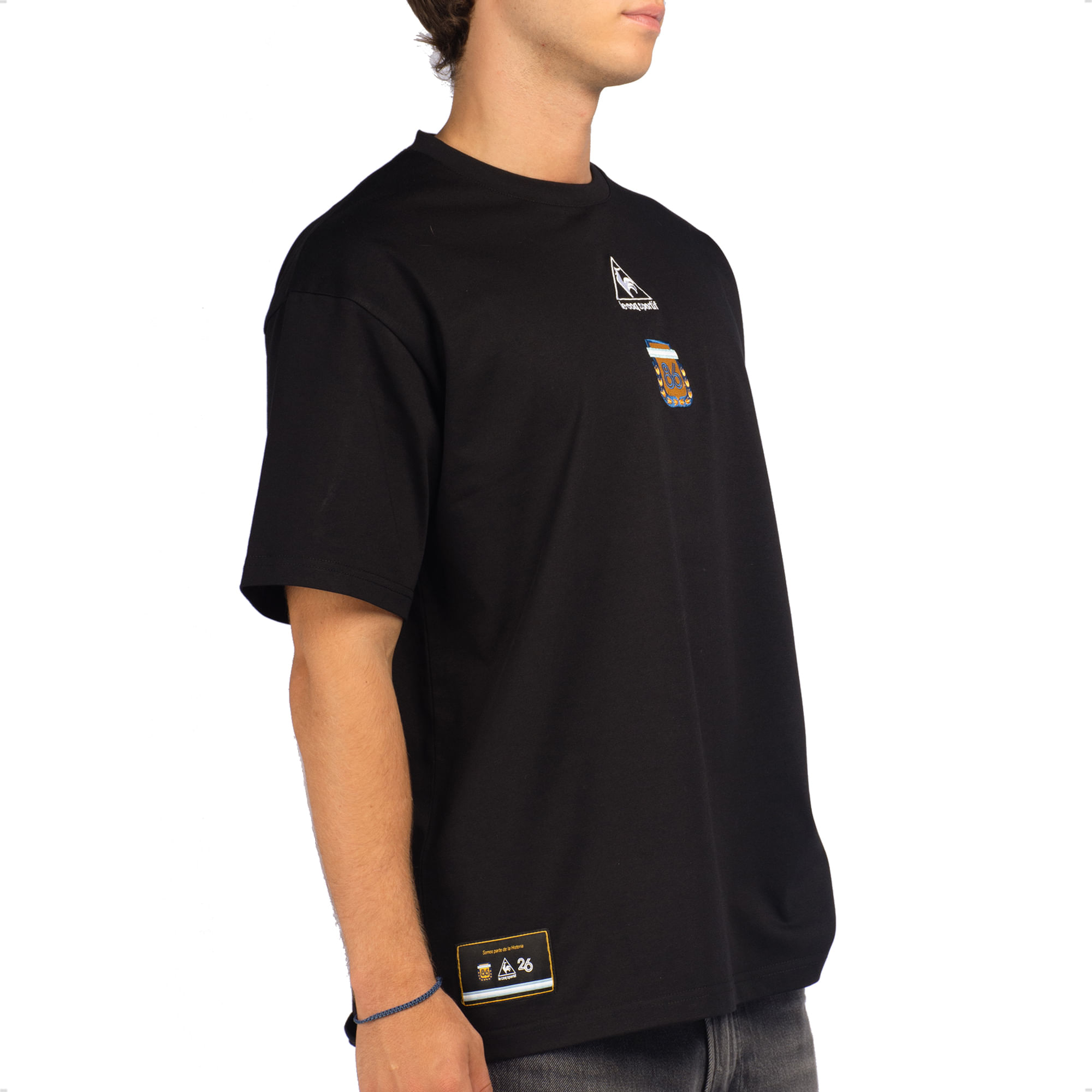 Remera oversize Le Coq Sportif homenaje 86 Argentina urbano — imagen 3
