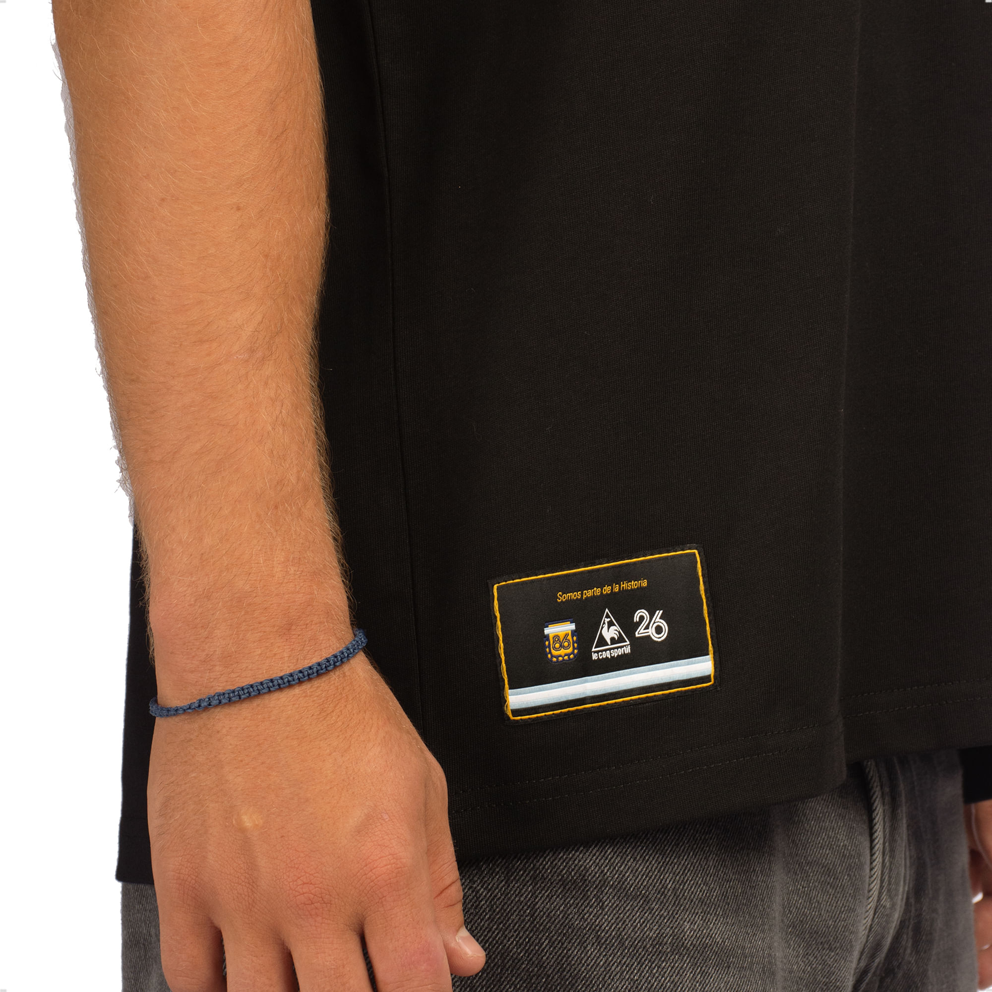 Remera oversize Le Coq Sportif homenaje 86 Argentina urbano — imagen 5